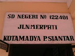perpustakaan SD NEGERI 122401
